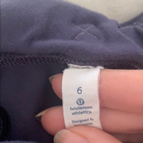 Lilac Lululemon pants 💜 - Picture 3 of 4